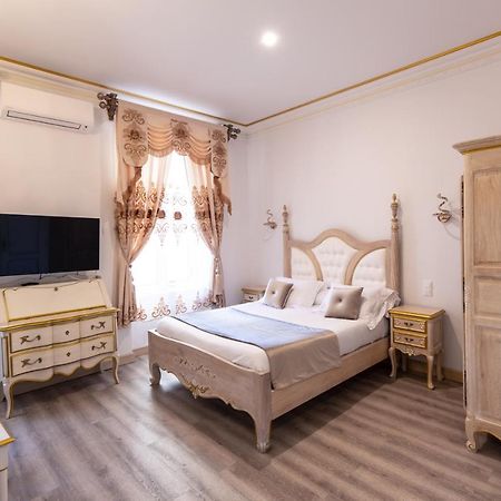 Studio Du Maire Maison De L'Eglise Du Couvent Нарбонн Екстер'єр фото